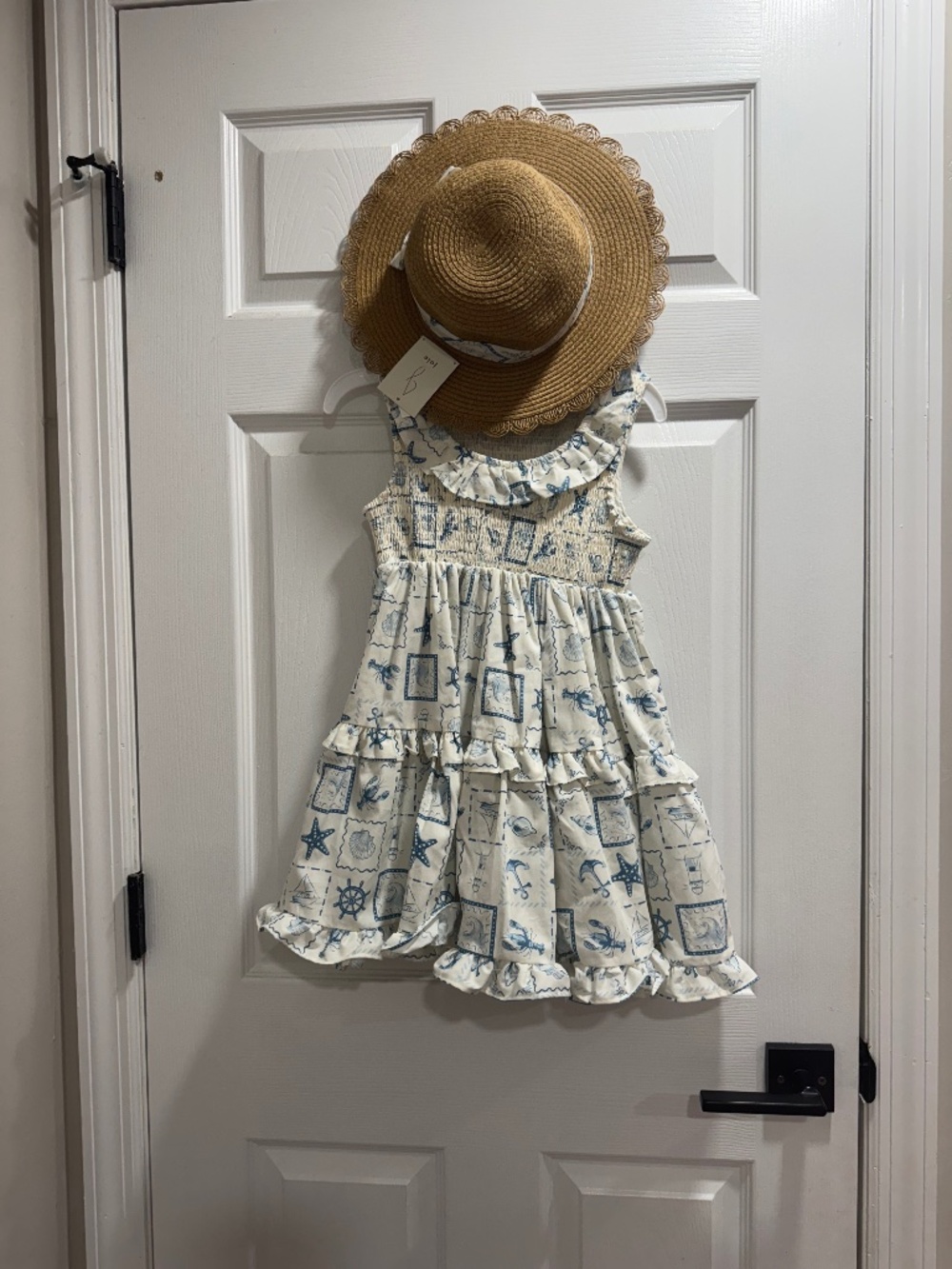 Girls dress with matching hat